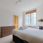 Incredibly Located 1Bd Flat Leicester Square